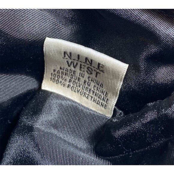 Nine West Red & Black Faux Leather Snakeskin Clutch Wristlet With Zipper Closure - Picture 7 of 9